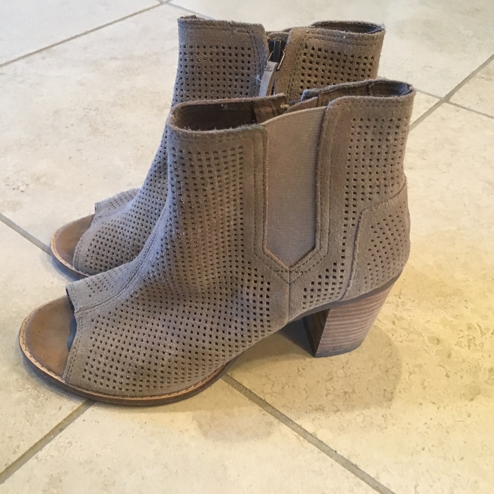 Toms Shooties
